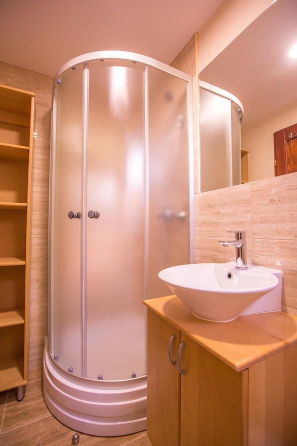 House Hostel *